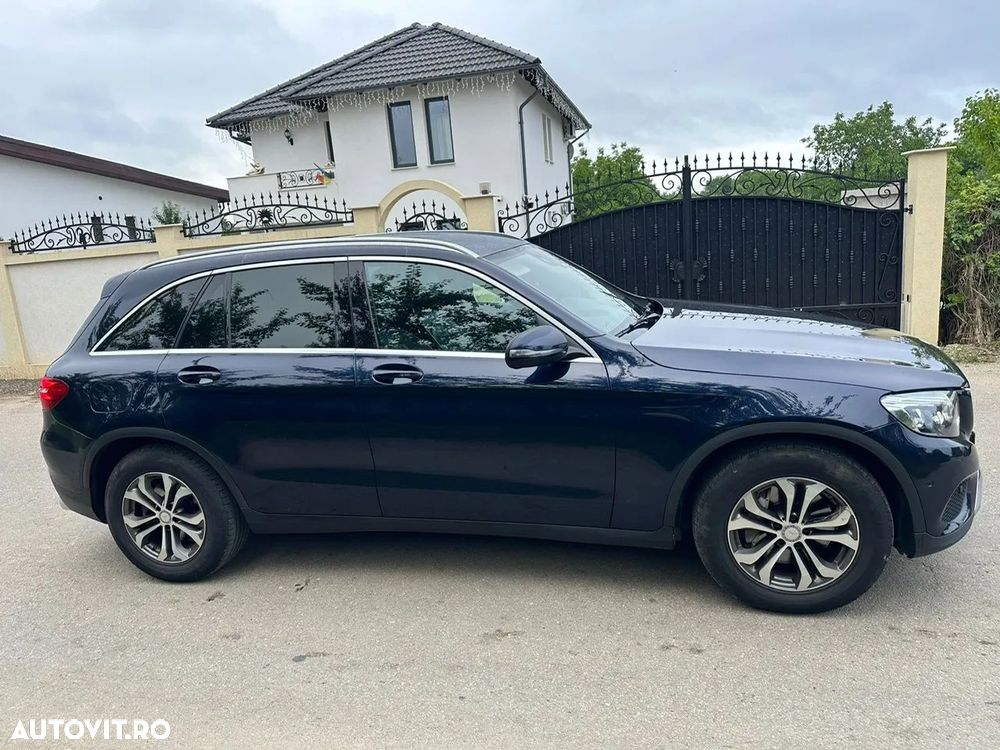 Mercedes-Benz GLC 250 d 4MATIC - 4