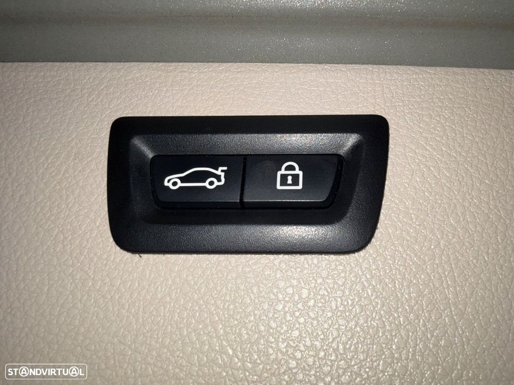 BMW 320 d Line Luxury Auto - 31