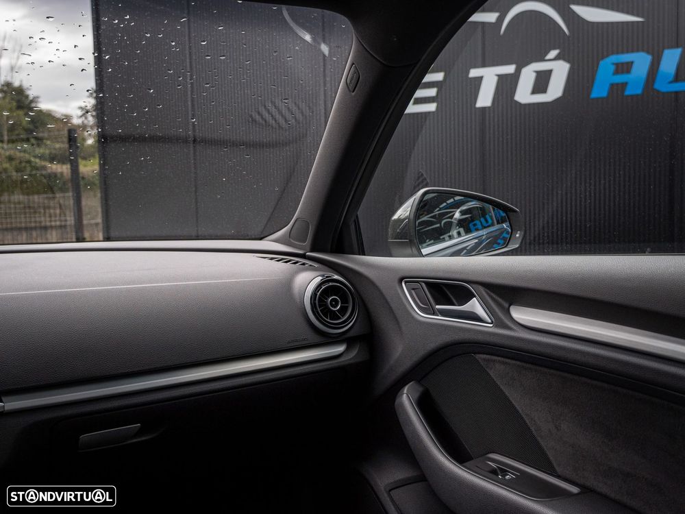 Audi A3 Sportback 2.0 TDI S-line S tronic - 24