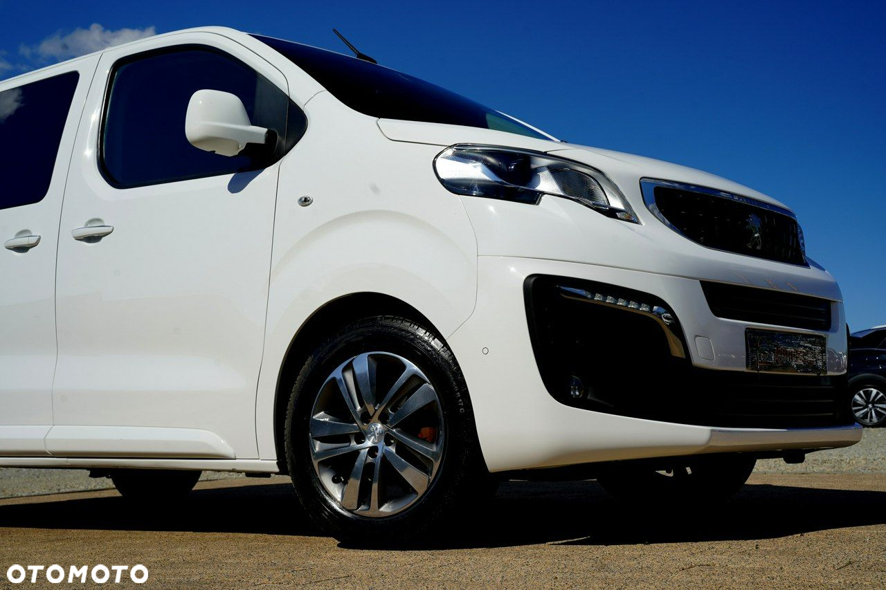 Peugeot Traveller - 5