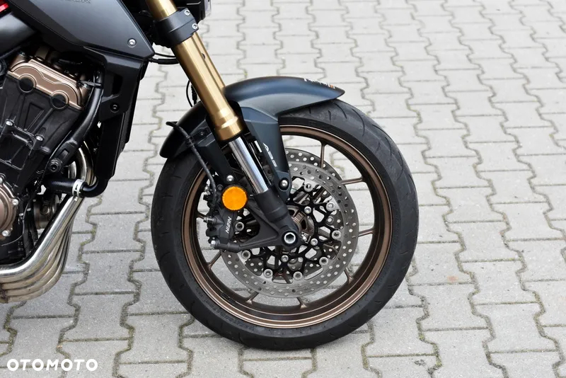Honda CB - 7