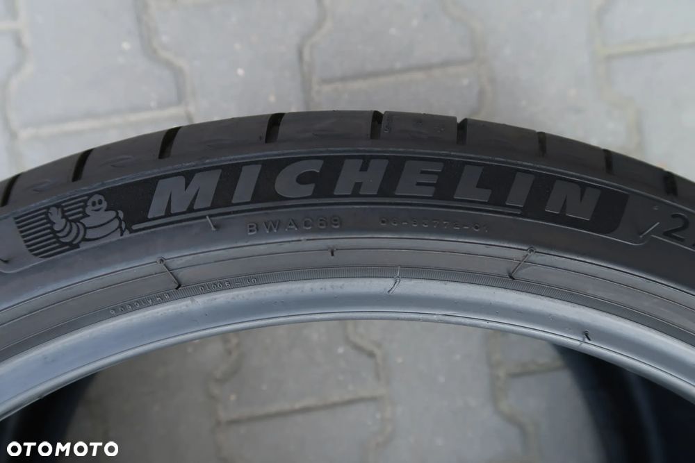 Michelin Promacy Tour A/S 275/35/21 - 4