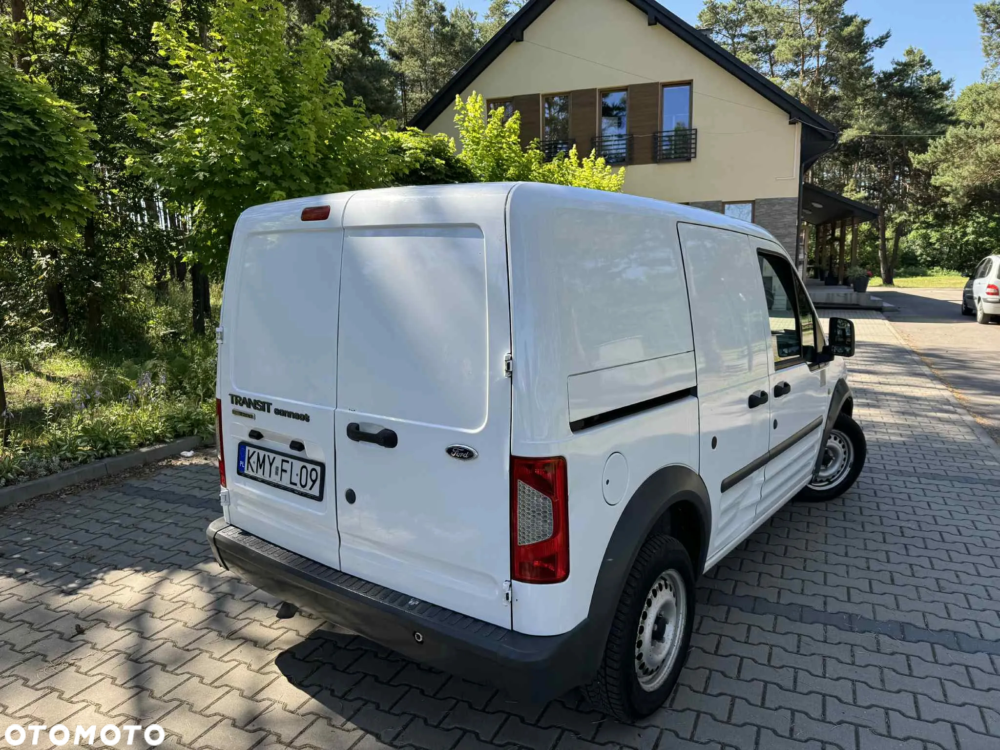 Ford Transit Connect 220 SWB Van - 2