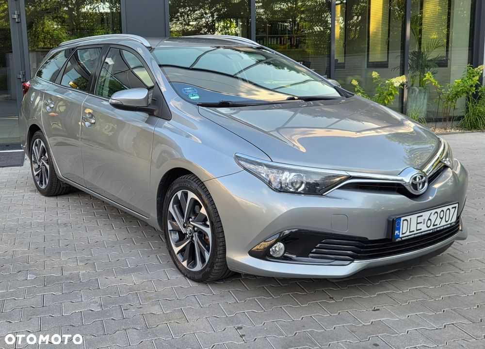 Toyota Auris 1.6 D-4D Edition-S - 9