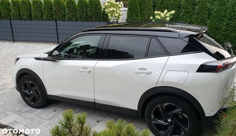 Peugeot 2008 1.2 PureTech GT Pack S&S EAT8 - 4