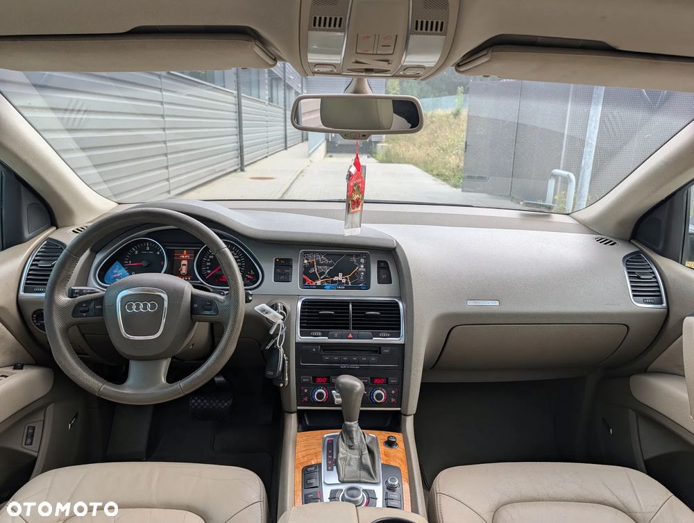 Audi Q7 3.0 TDI Quattro Tiptronic - 5