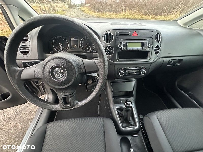Volkswagen Golf Plus - 15
