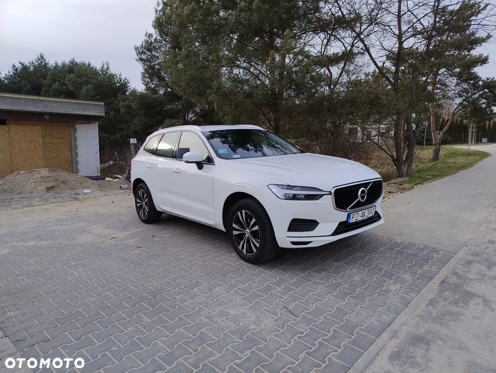 Volvo XC 60 T4 Momentum - 11