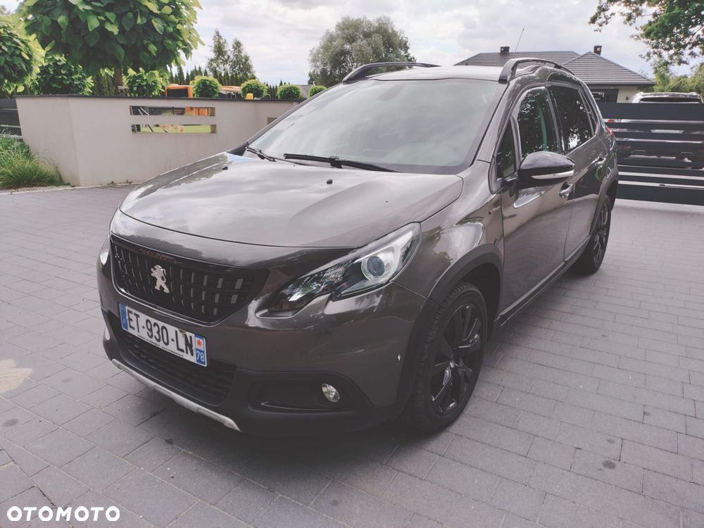 Peugeot 2008 1.2 Pure Tech Style S&S EAT6 - 1