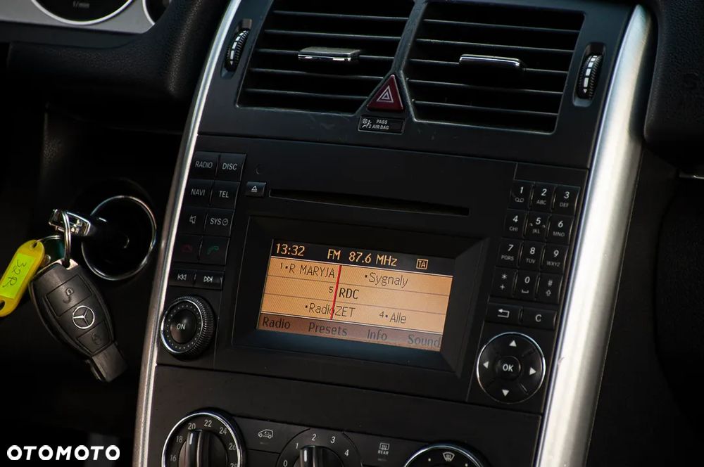 Mercedes-Benz Klasa B 180 CDI DPF Special Edition - 9
