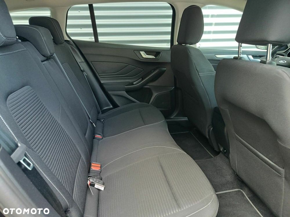 Ford Focus 1.5 EcoBlue Titanium X - 27