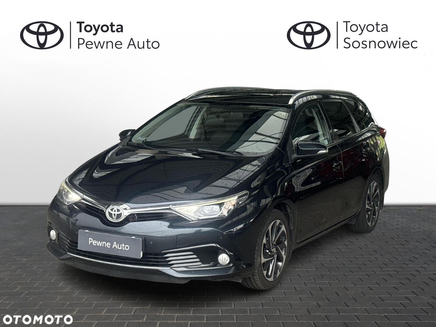 Toyota Auris - 1