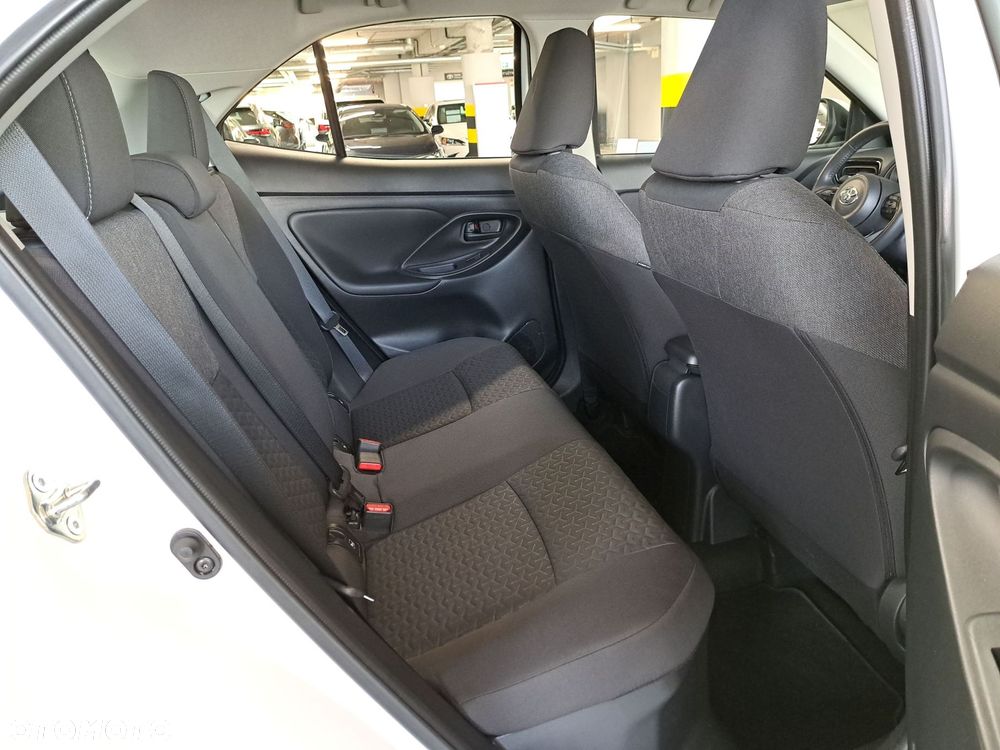 Toyota Yaris Cross Hybrid 1.5 Comfort - 15
