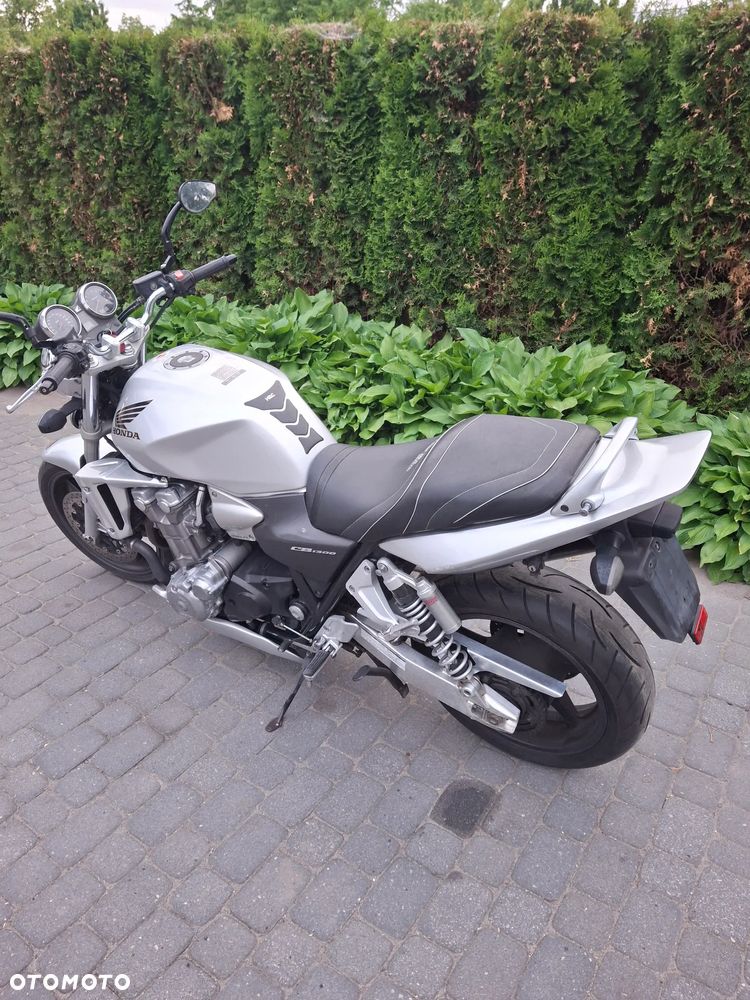 Honda CB - 3