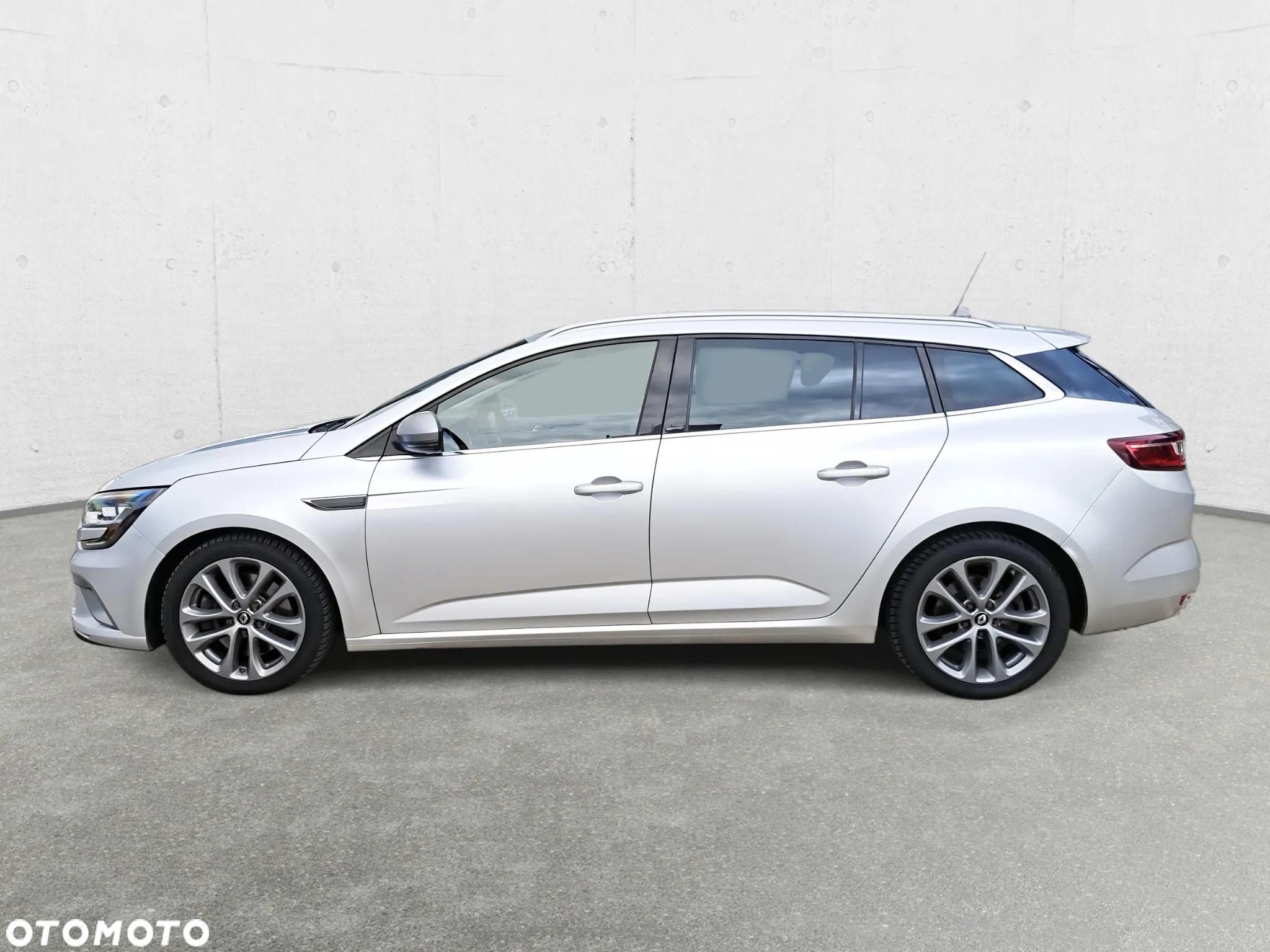 Renault Megane 1.6 dCi GT EDC - 8
