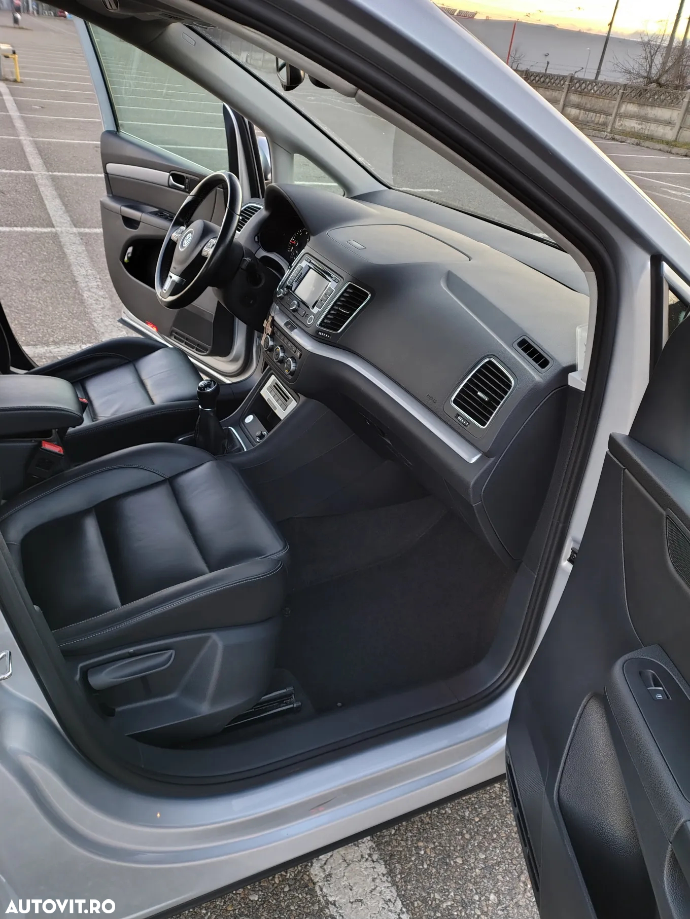 Volkswagen Sharan - 8