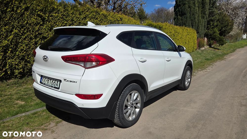 Hyundai Tucson 1.6 GDI BlueDrive Comfort 2WD - 5