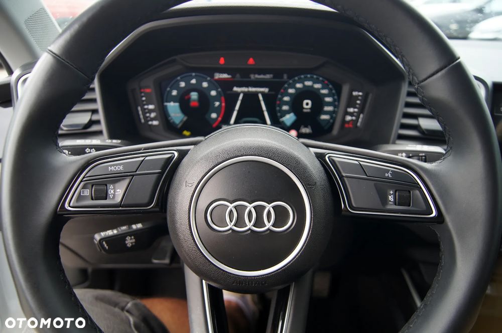 Audi A1 Sportback 25 TFSI advanced - 15