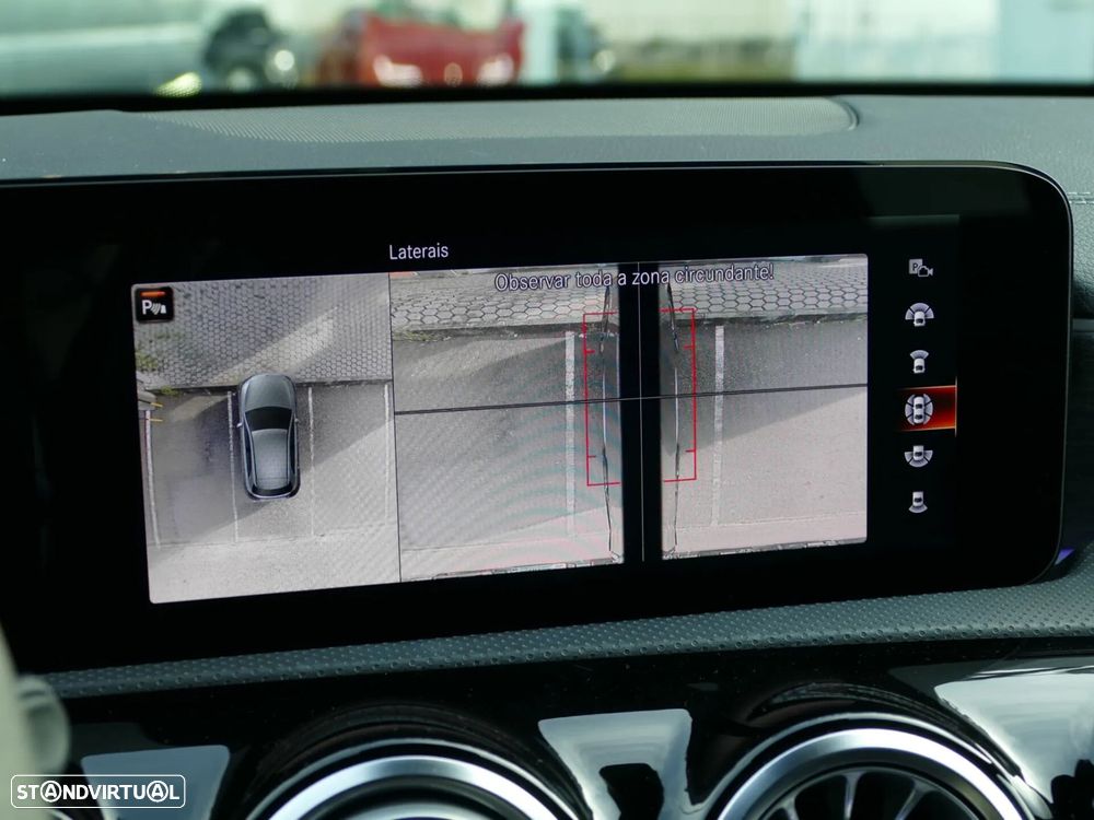 Mercedes-Benz A 250 e AMG Line - 19