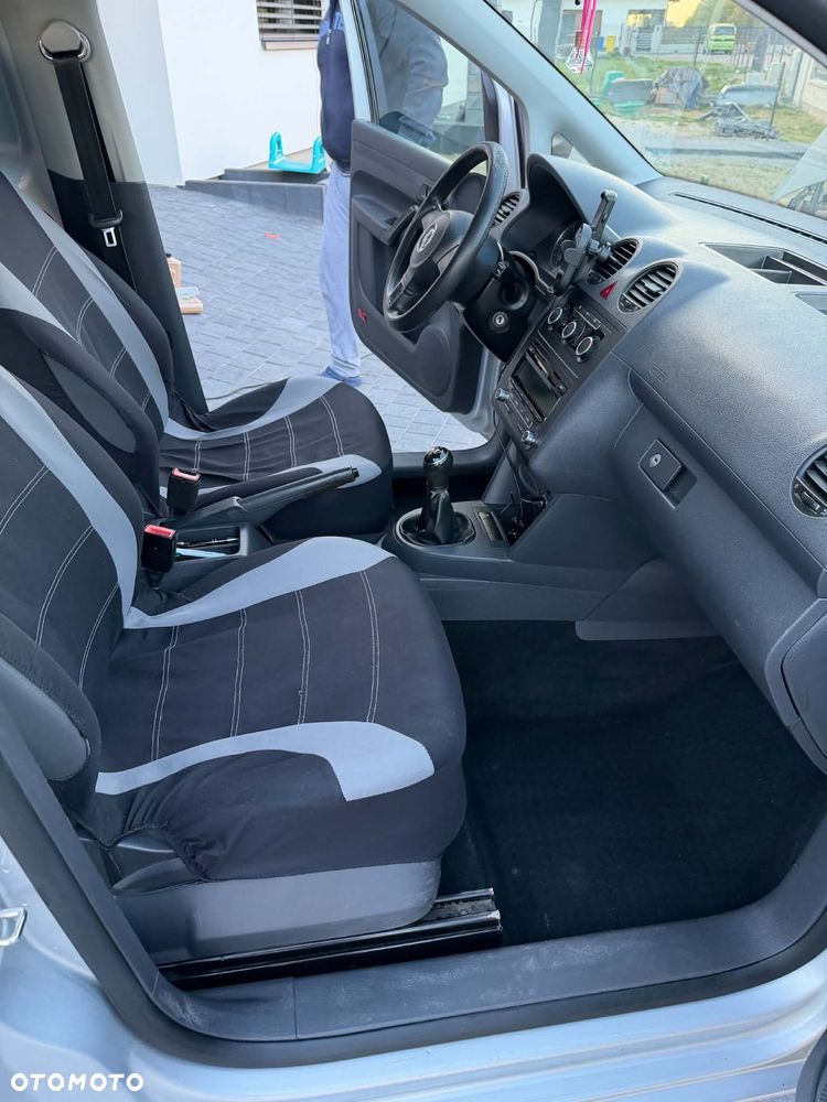 Volkswagen Caddy Standard - 9