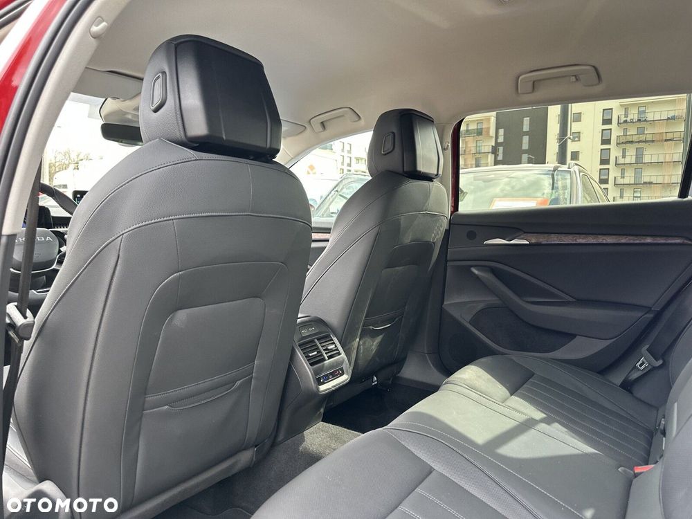 Skoda Superb 1.5 TSI Plug-in Hybrid L&K DSG - 39
