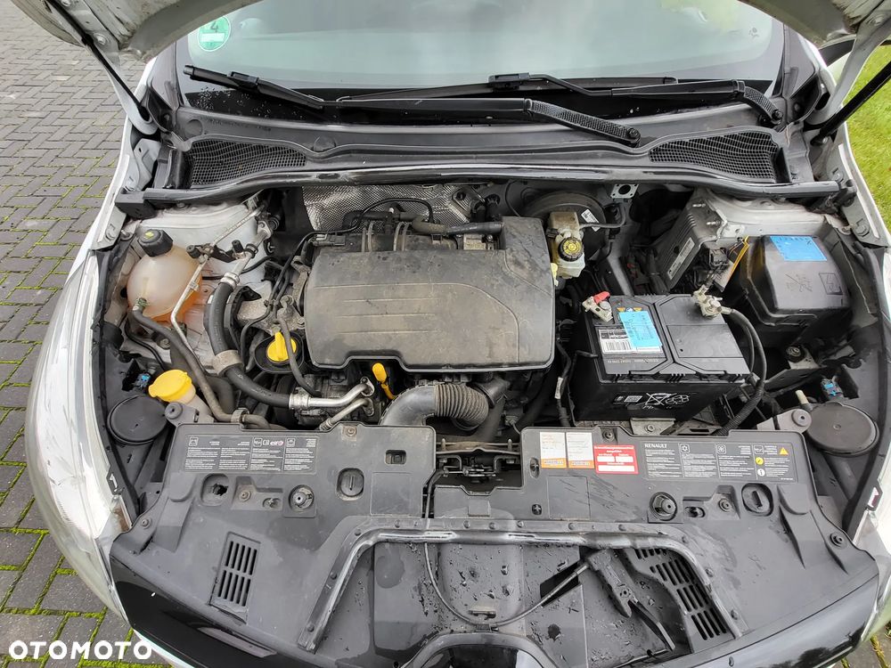 Renault Clio 1.2 16V 75 LIMITED - 33