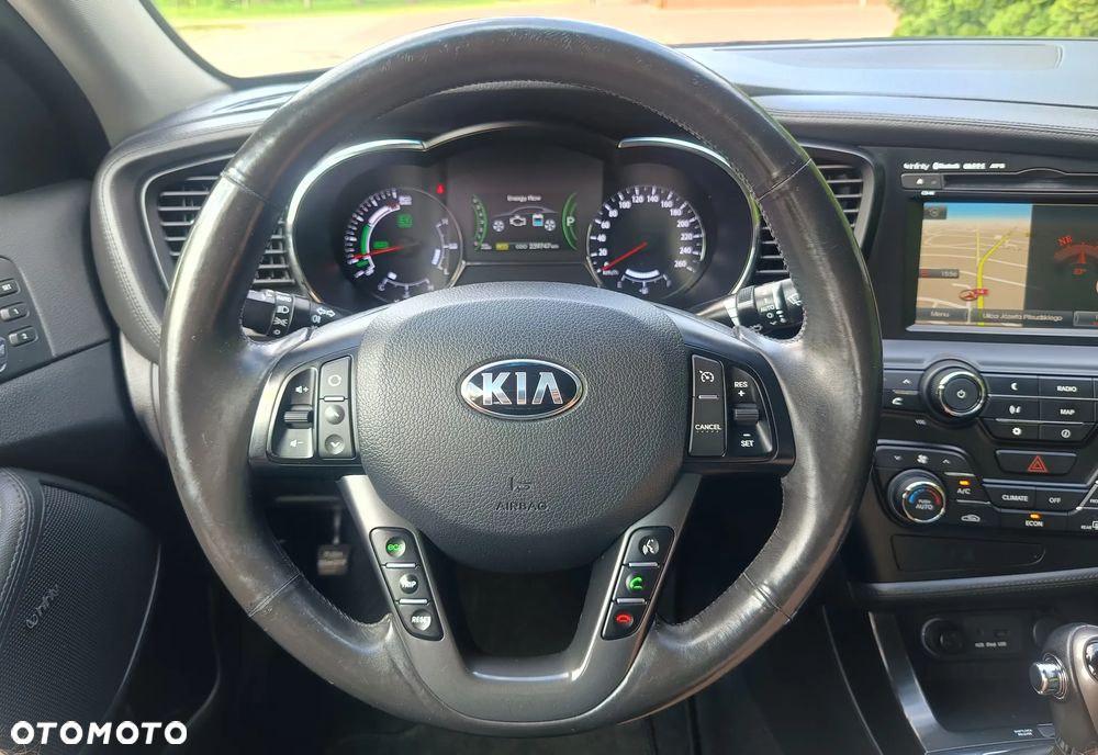 Kia Optima - 26