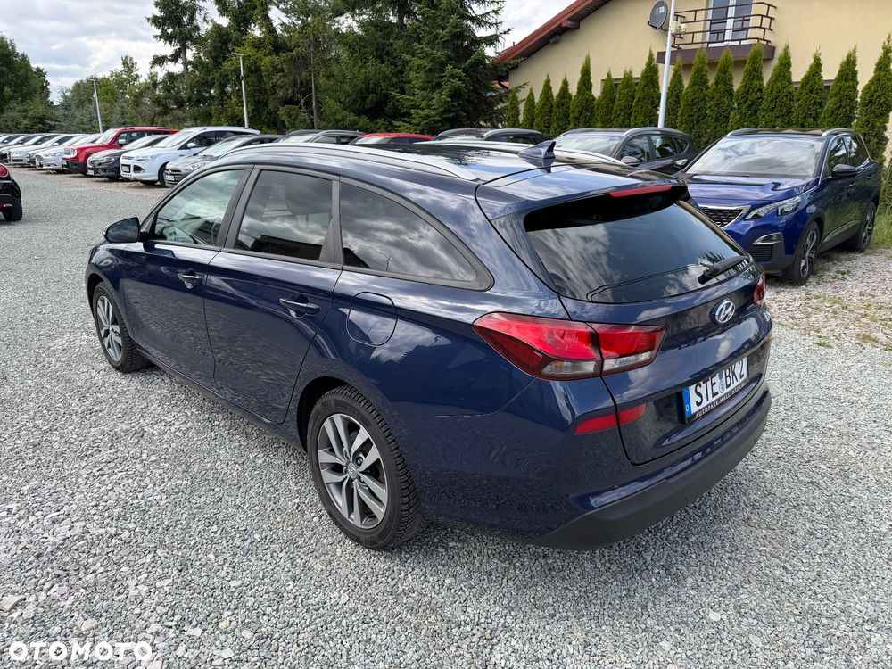 Hyundai i30 1.6 CRDI Trend - 16