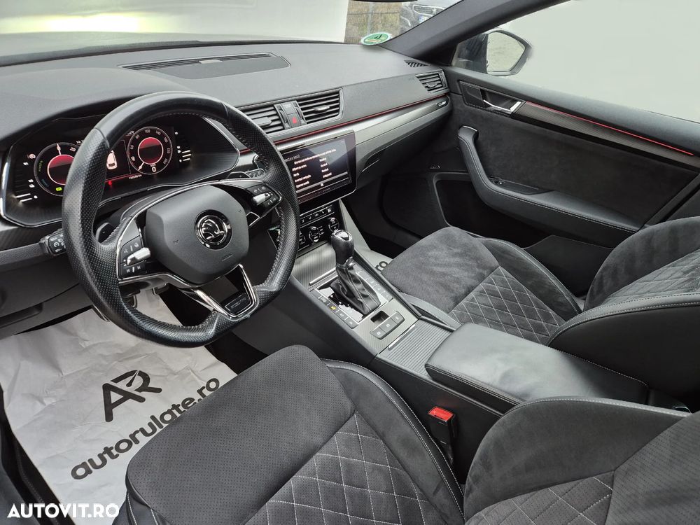 Skoda Superb Combi 1.4 TSI iV DSG Sportline - 9