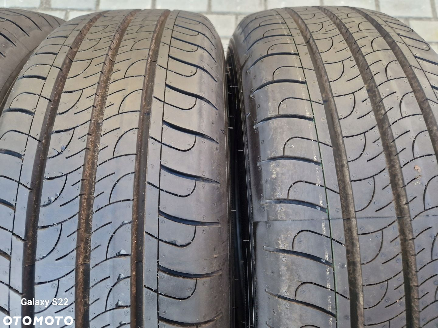 195/65/16c 195/65r16c 195/65r16 c Goodyear EfficientGrip Cargo 100 - 2