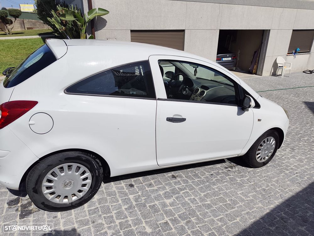 Opel Corsa 1.3 CDTI Enjoy EcoFLEX - 6