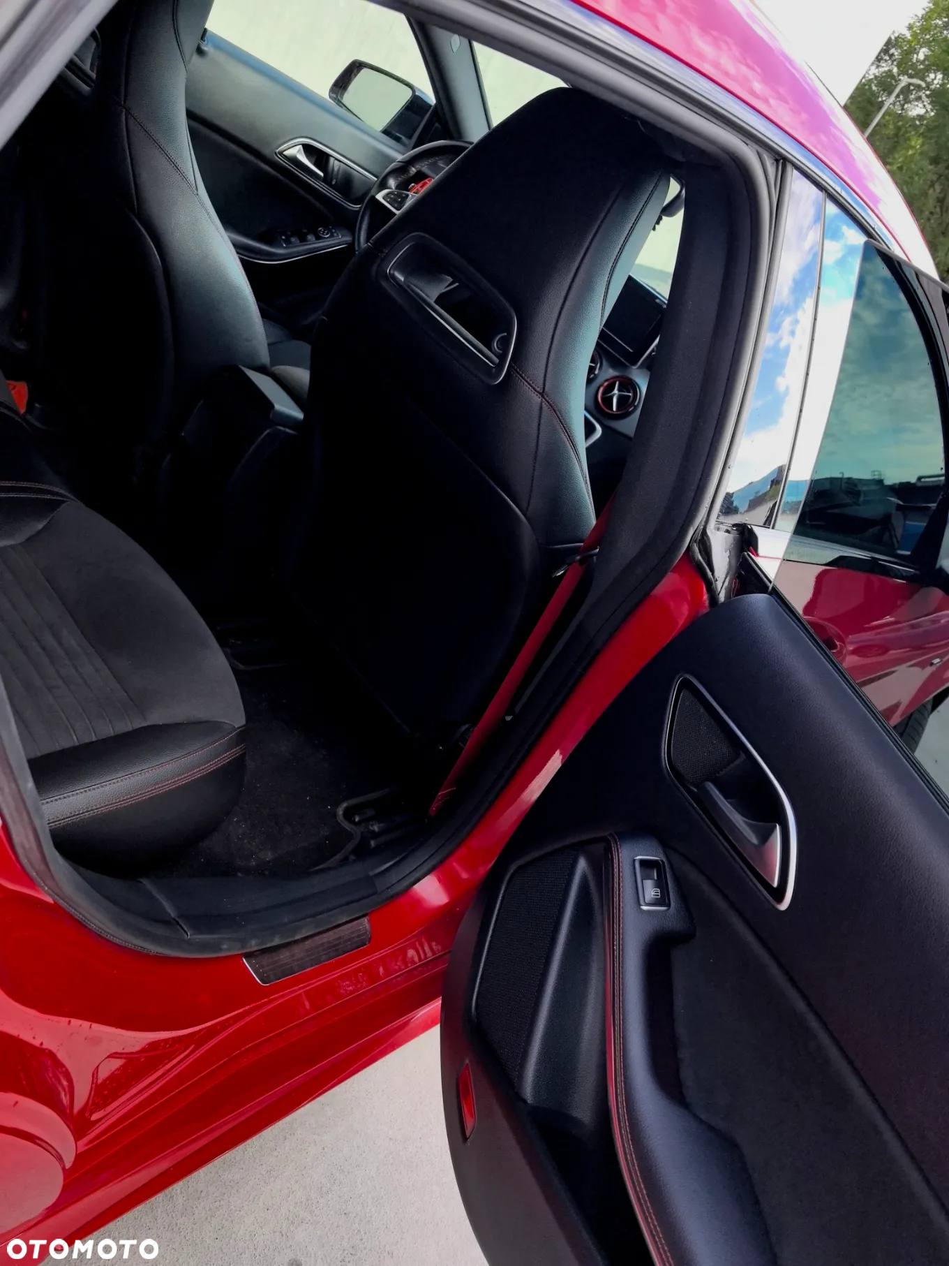 Mercedes-Benz CLA - 8