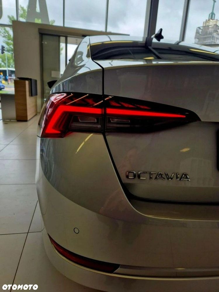 Skoda Octavia 1.5 TSI ACT Ambition - 10