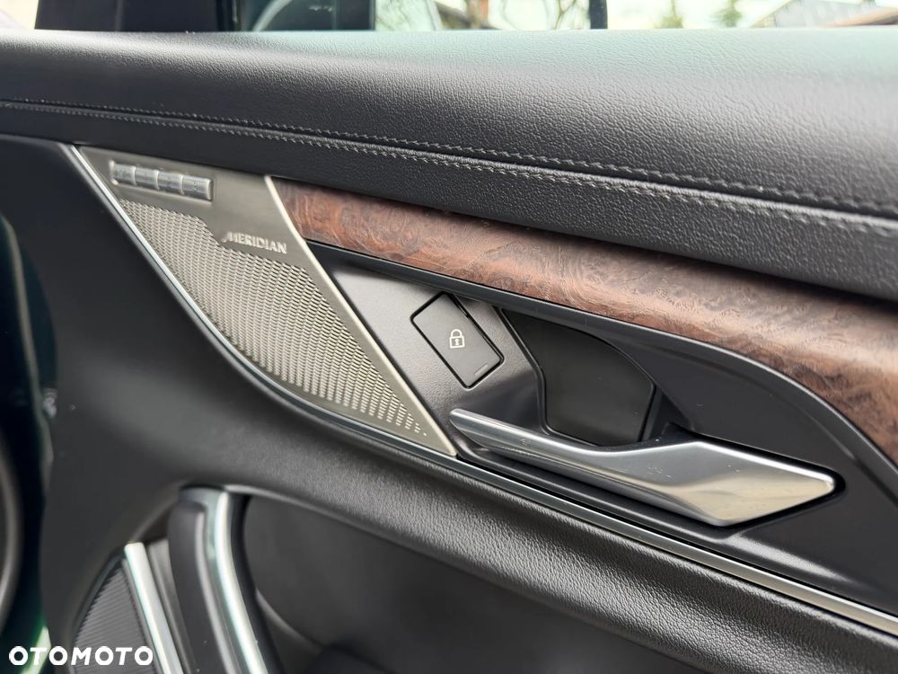 Jaguar XF D200 R-Dynamic S - 30