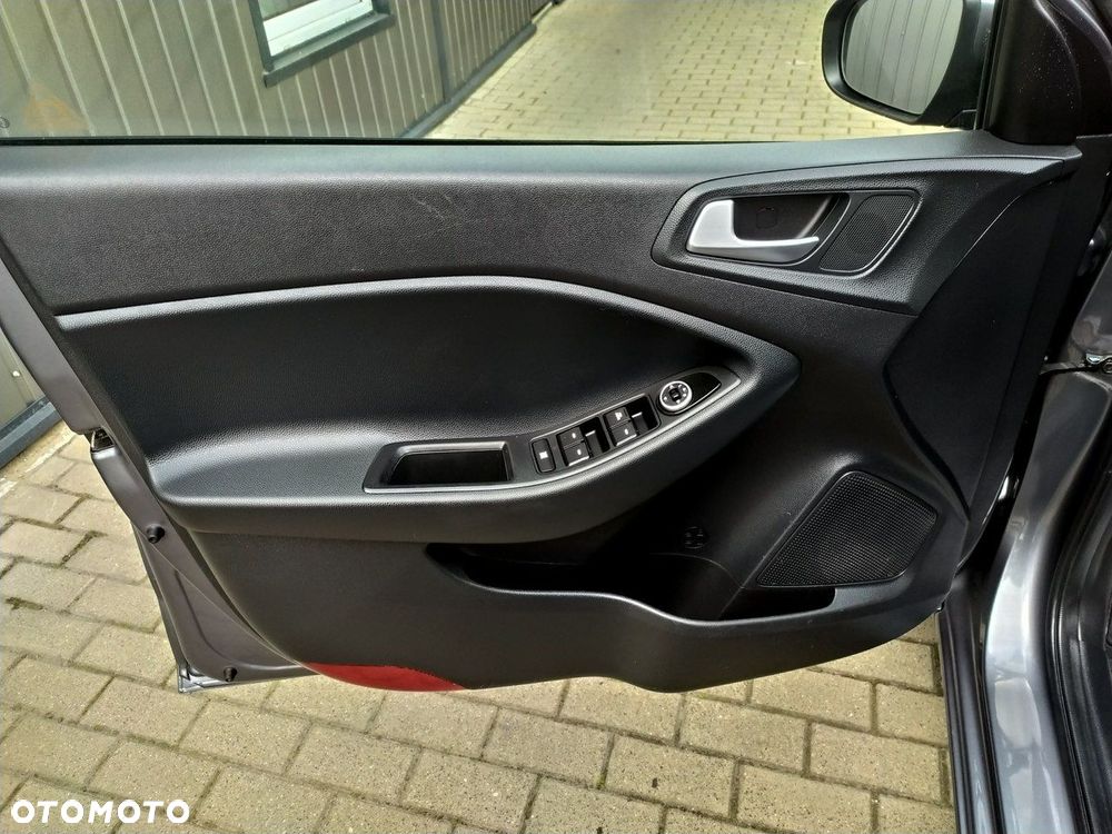 Hyundai i20 - 13