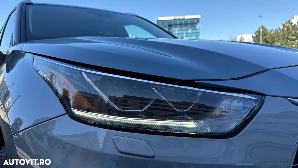 Toyota Highlander 2.5 L Hybrid Dynamic Force 248CP Dynamic Metallic - 32
