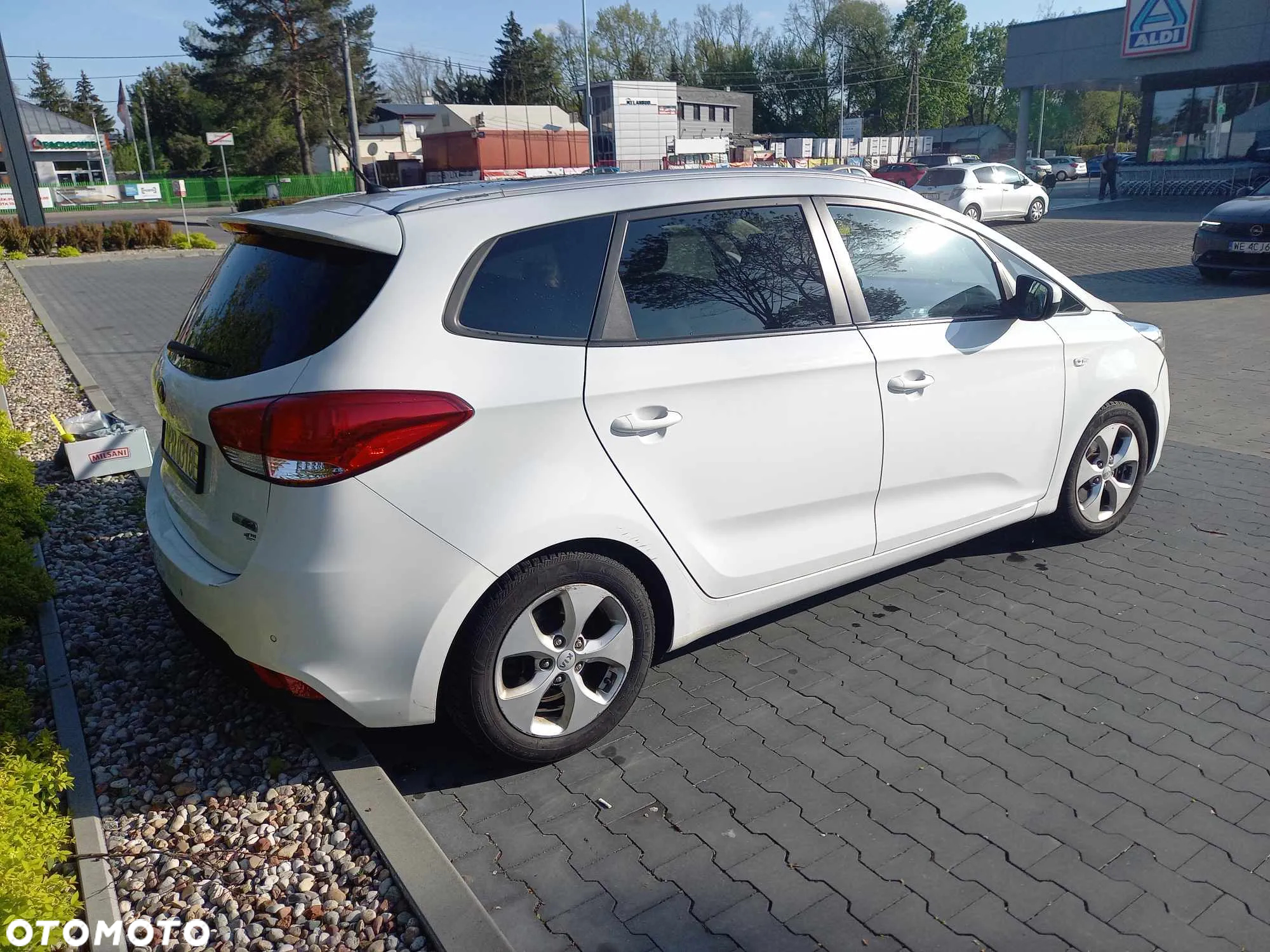 Kia Carens 1.7 CRDi Edition 7 - 6