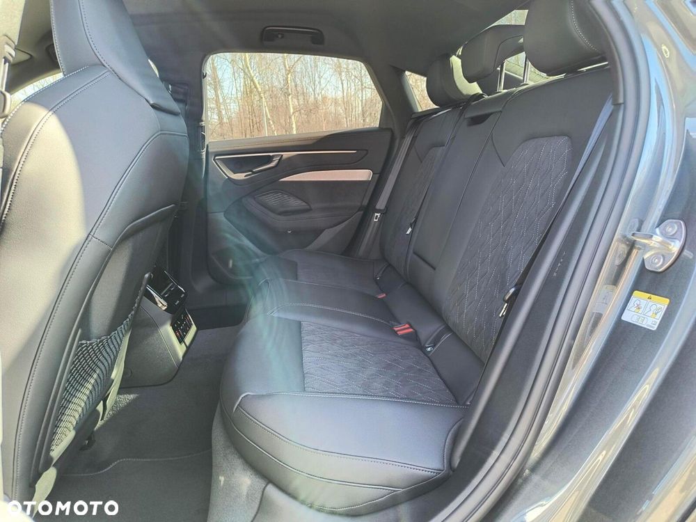 Audi A6 Limousine - 11