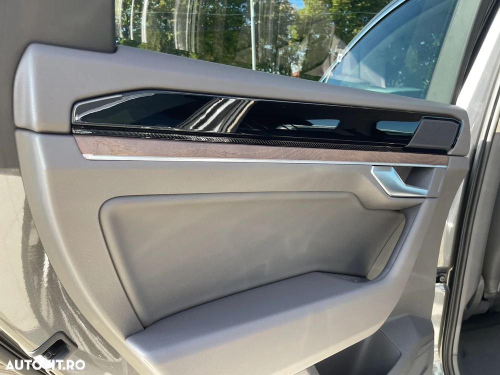 Volkswagen Touareg V6 TDI Elegance - 15