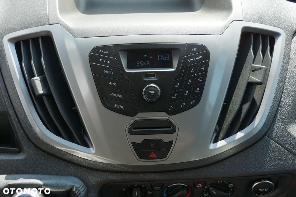 Ford Transit - 13