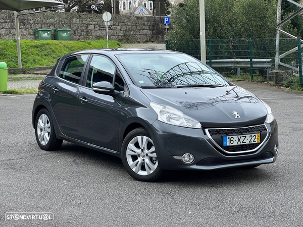 Peugeot 208 1.6 e-HDi Allure