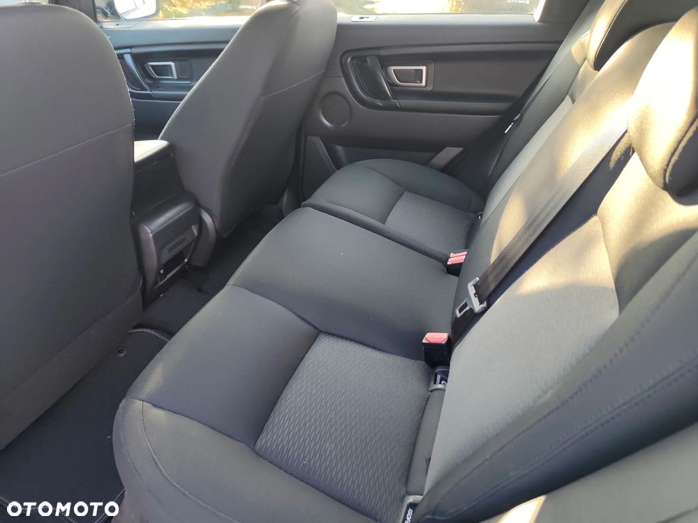 Land Rover Discovery Sport TD4 SE - 10