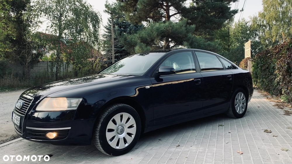 Audi A6 - 4