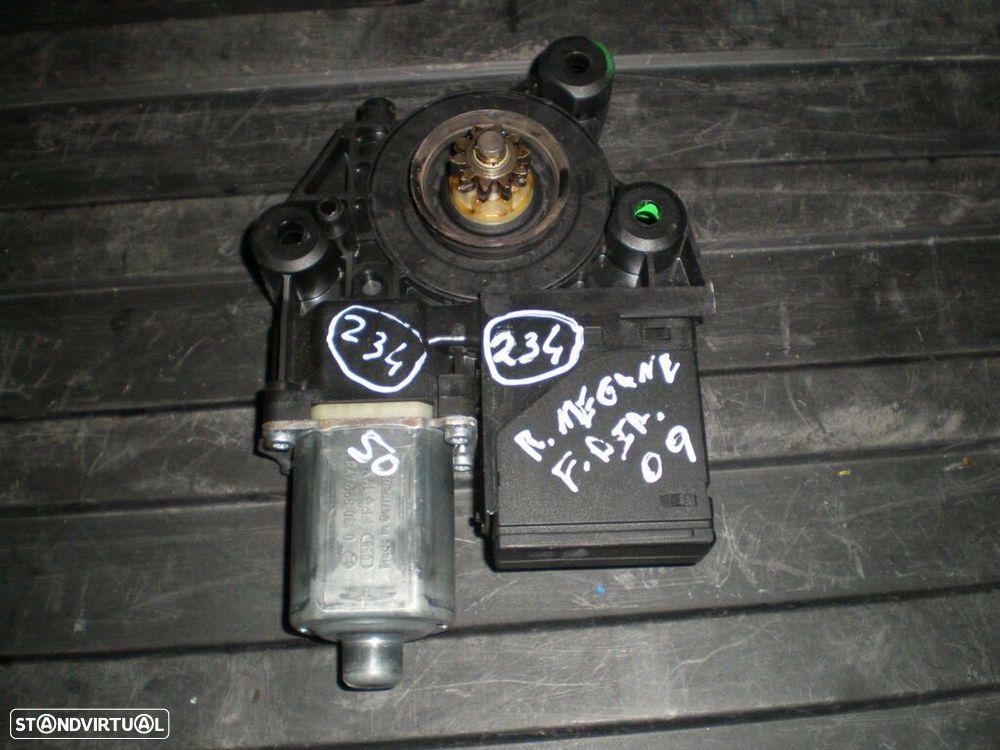 Motor Elevador Vidro 807300004R RENAULT MEGANE 3 2009 FD - 1