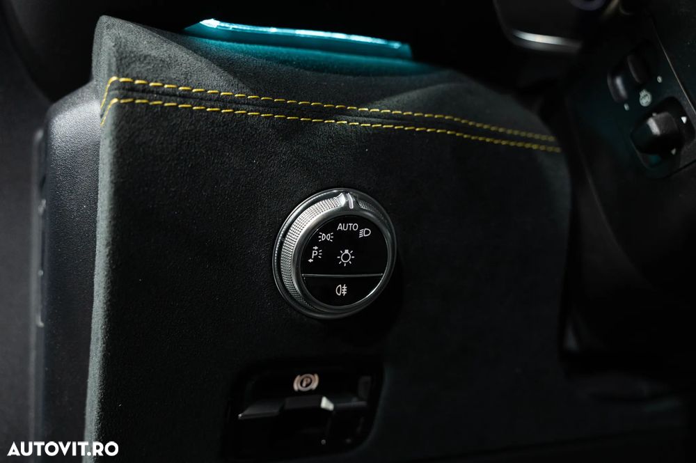 Mercedes-Benz AMG GT Coupe 63 4Matic+ 2D Speedshift MCT 9G - 31