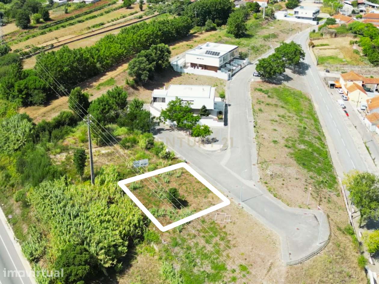 Terreno Urbano de 441m² em Loteamento | A 15km de Aveiro - Grande imagem: 5/27