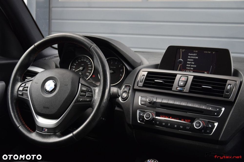 BMW Seria 1 - 25