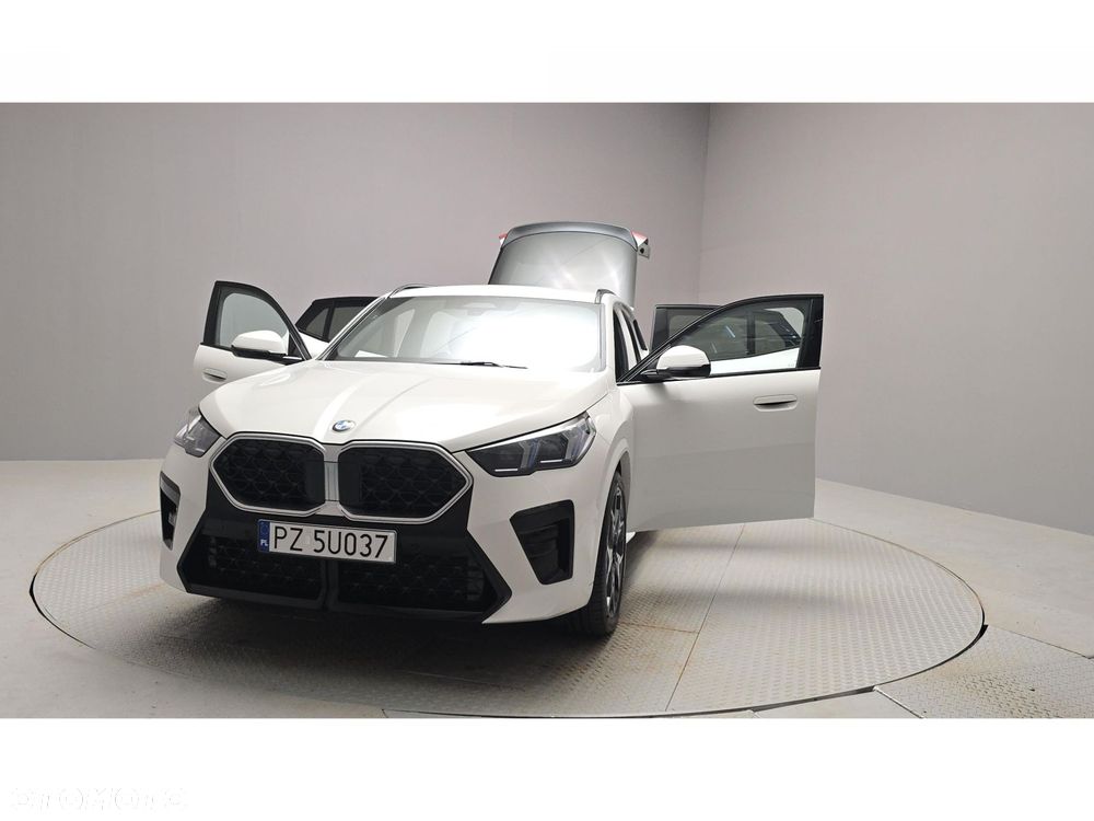 BMW X2 - 15