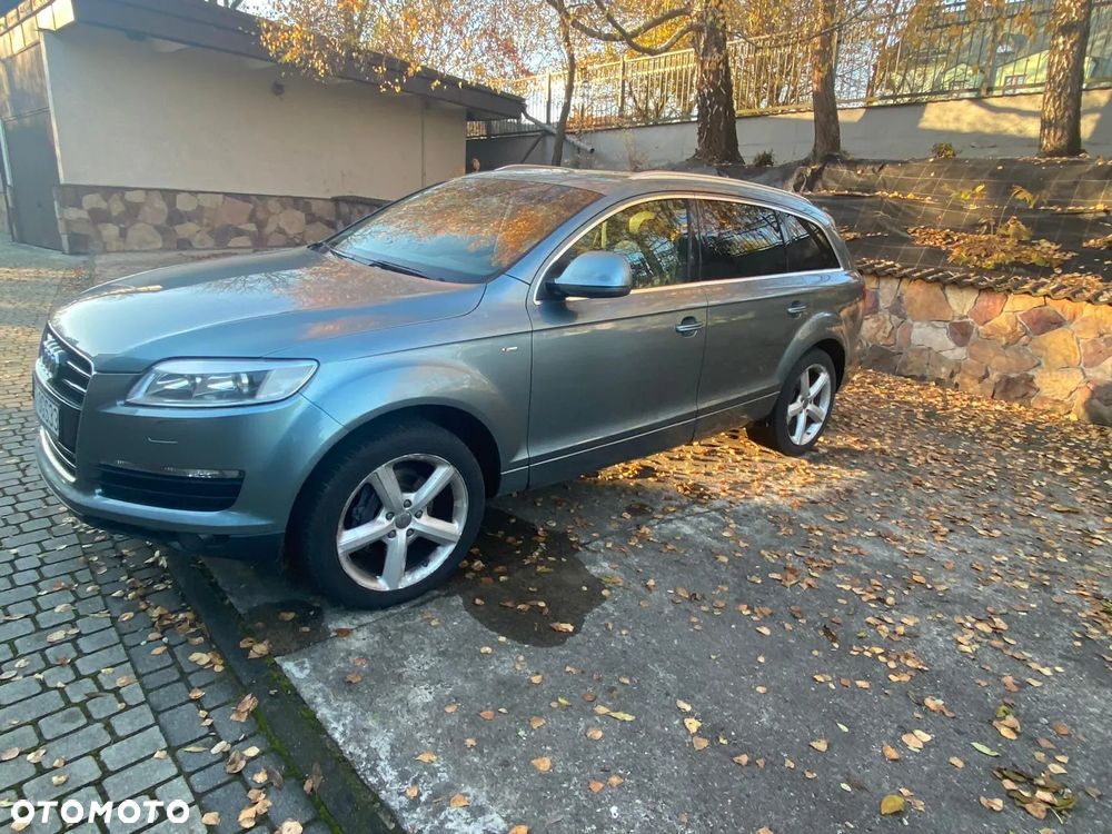Audi Q7 - 4