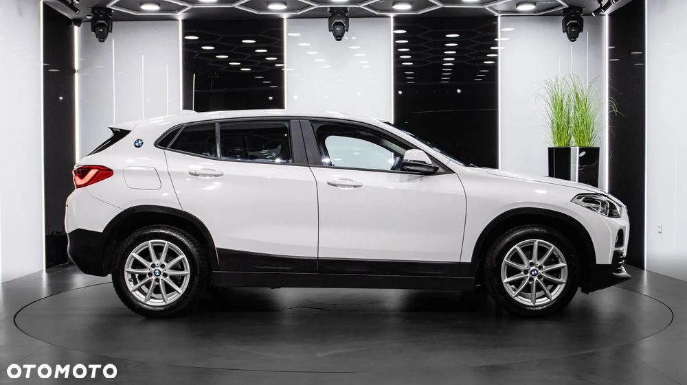 BMW X2 sDrive18i GPF Business Edition - 8